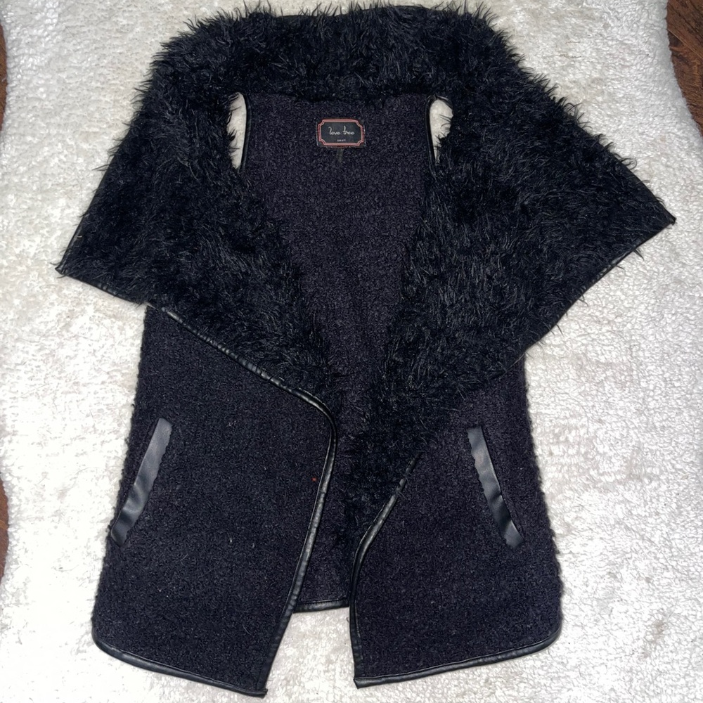 Love Tree Fur vest